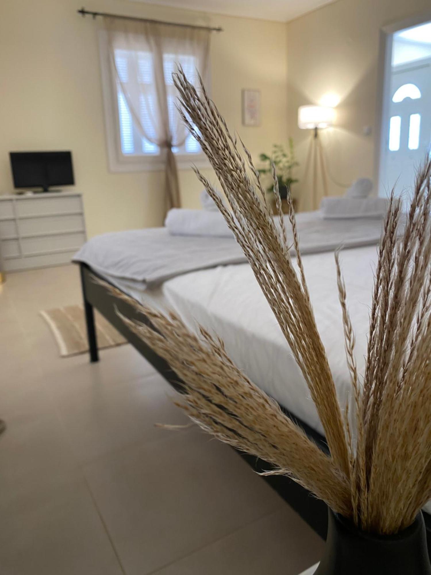 Appartement Coastal Haven à Kalamata Extérieur photo